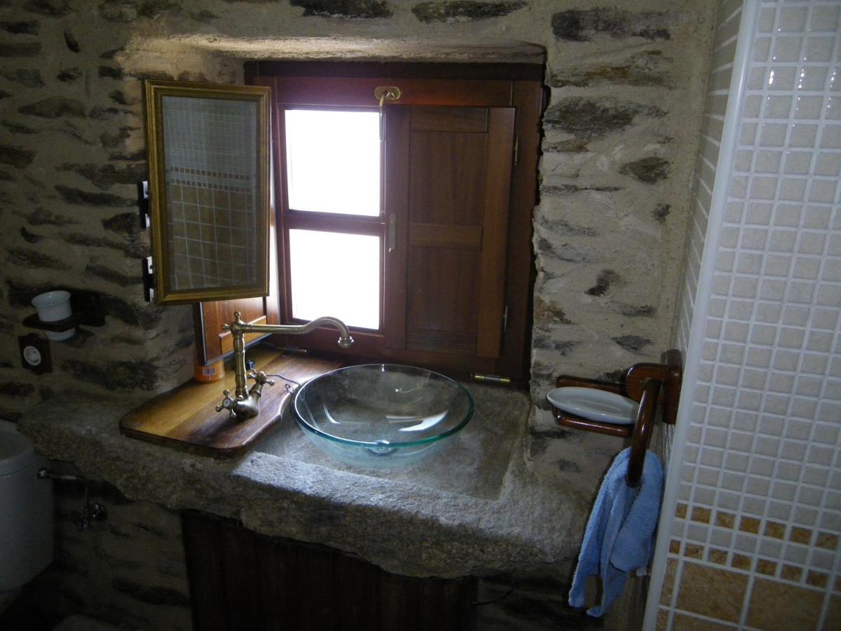 Casa Rural Los Cabritos De Tomas Puebla de Sanabria Exterior foto