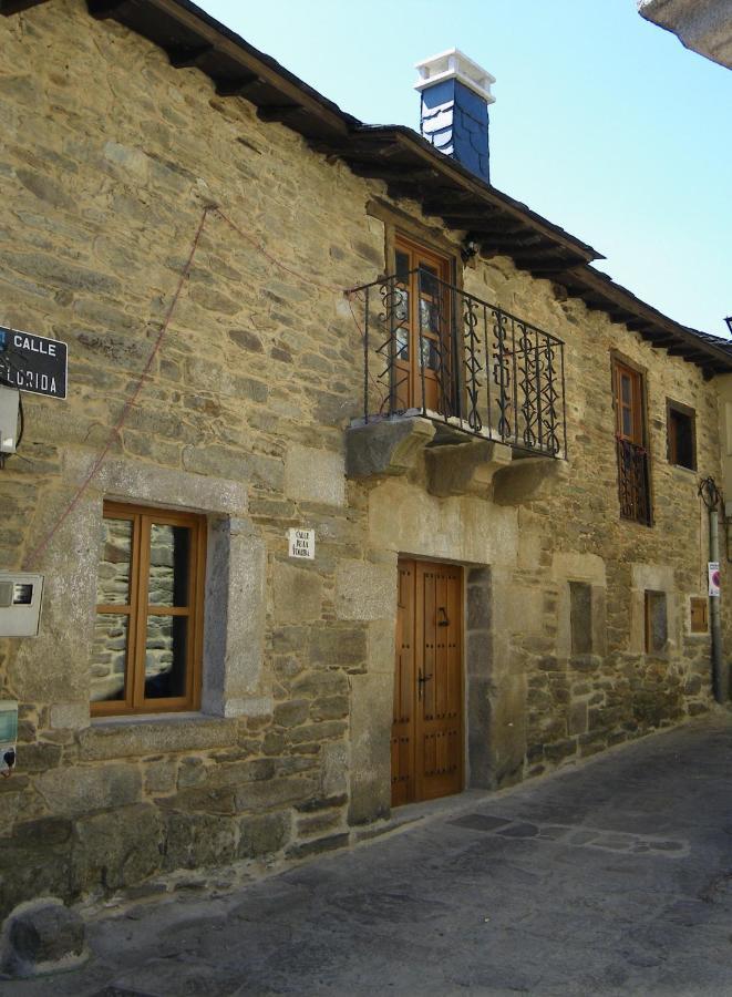 Casa Rural Los Cabritos De Tomas Puebla de Sanabria Exterior foto